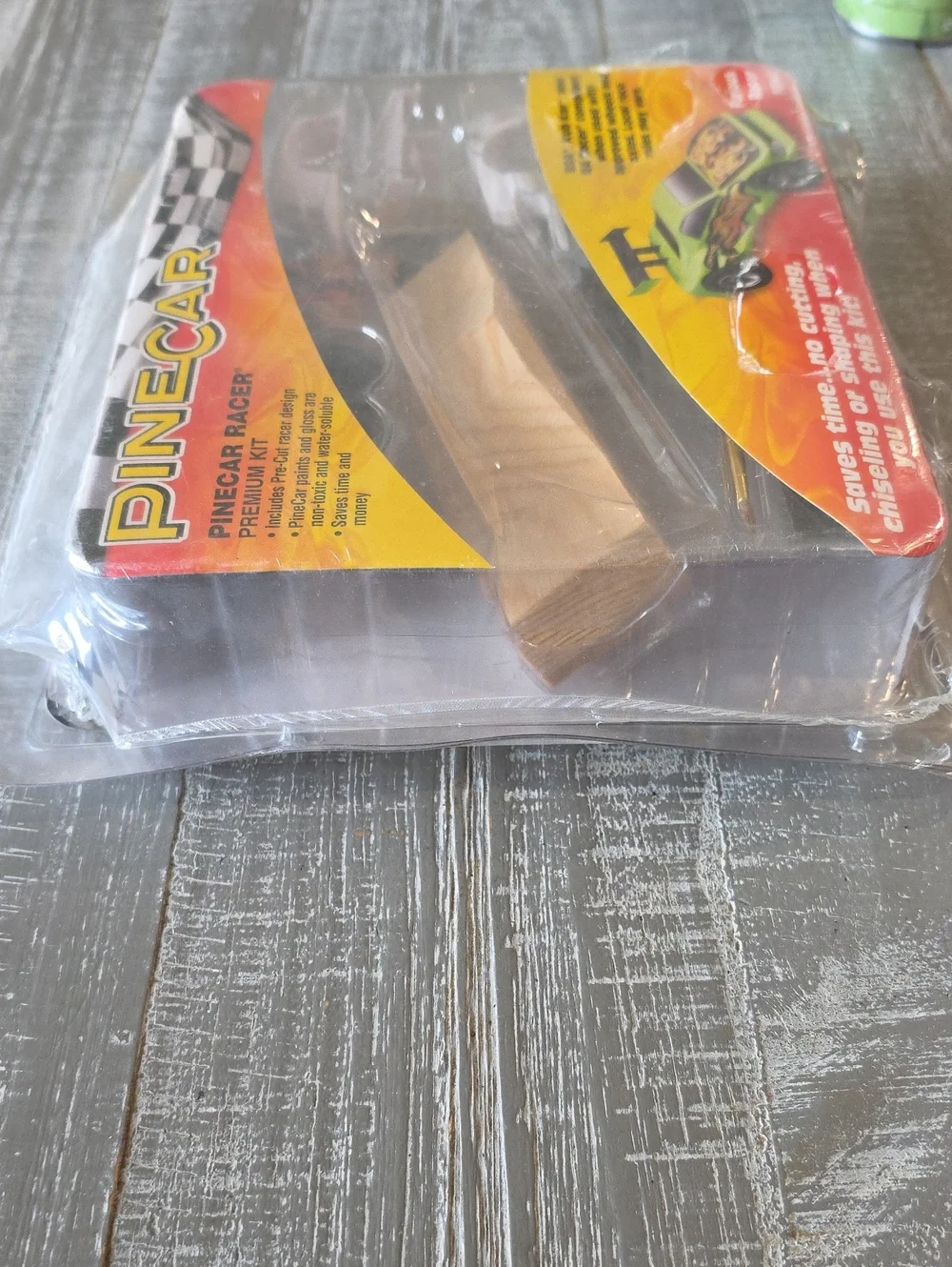 PineCar Furious Racer Premium Kit (Model P3945), Boy Scouts & Kub Kar Compliant
